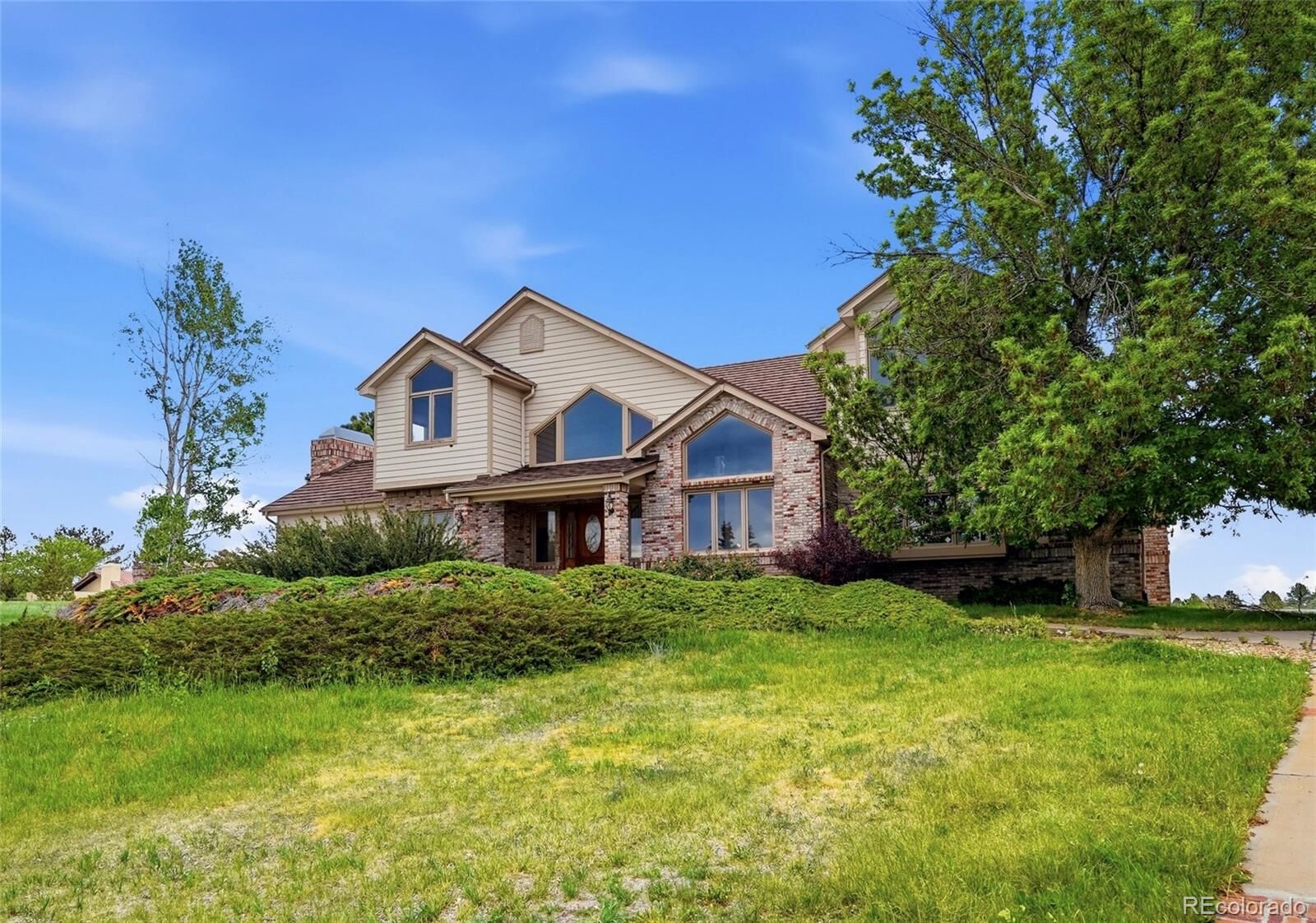 Property Photo:  7701 S Pitkin Court  CO 80016 