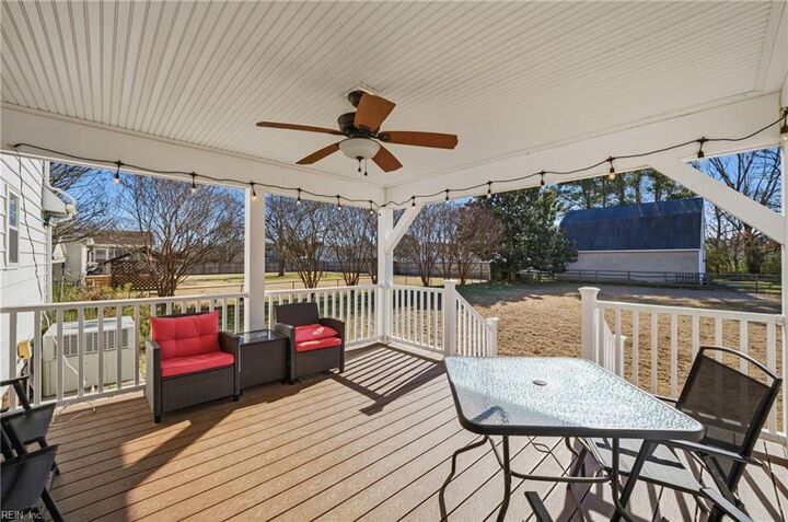 Property Photo:  955 Kings Fork Rd  VA 23434 