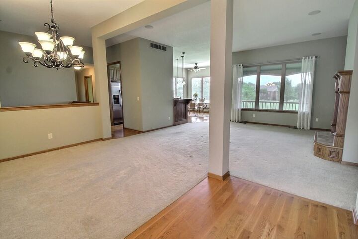 Property Photo:  2300 N Sawgrass Circle  KS 67037 
