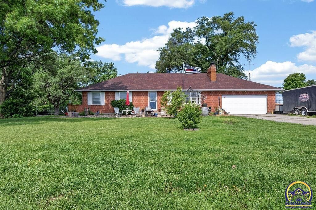 Property Photo: 4945 NW Rochester Rd KS 66617