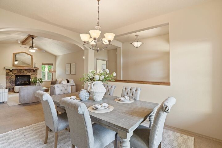 Property Photo: 1609 E 54th Ln WA 99223