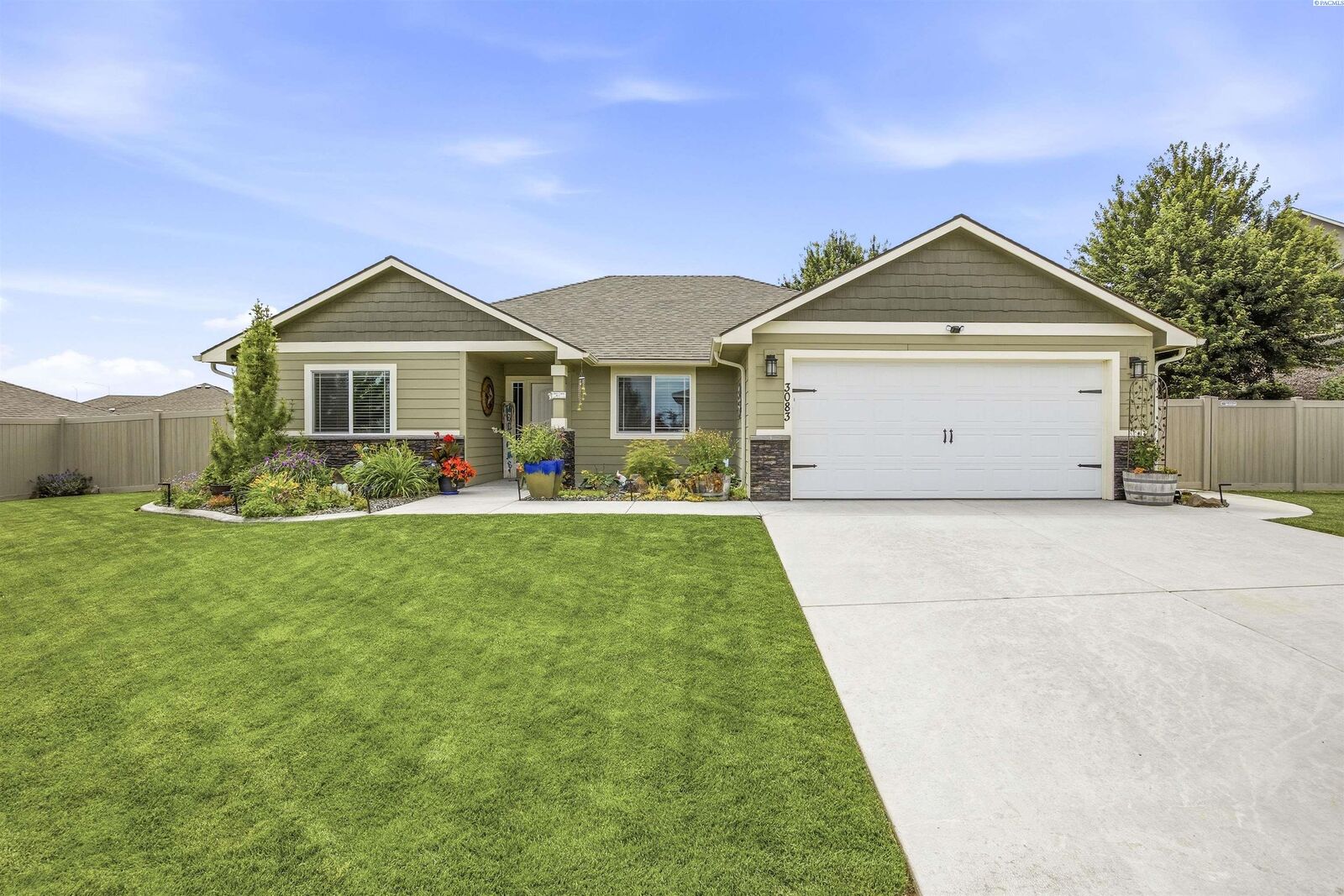 Property Photo:  3083 Wild Canyon Way  WA 99354 