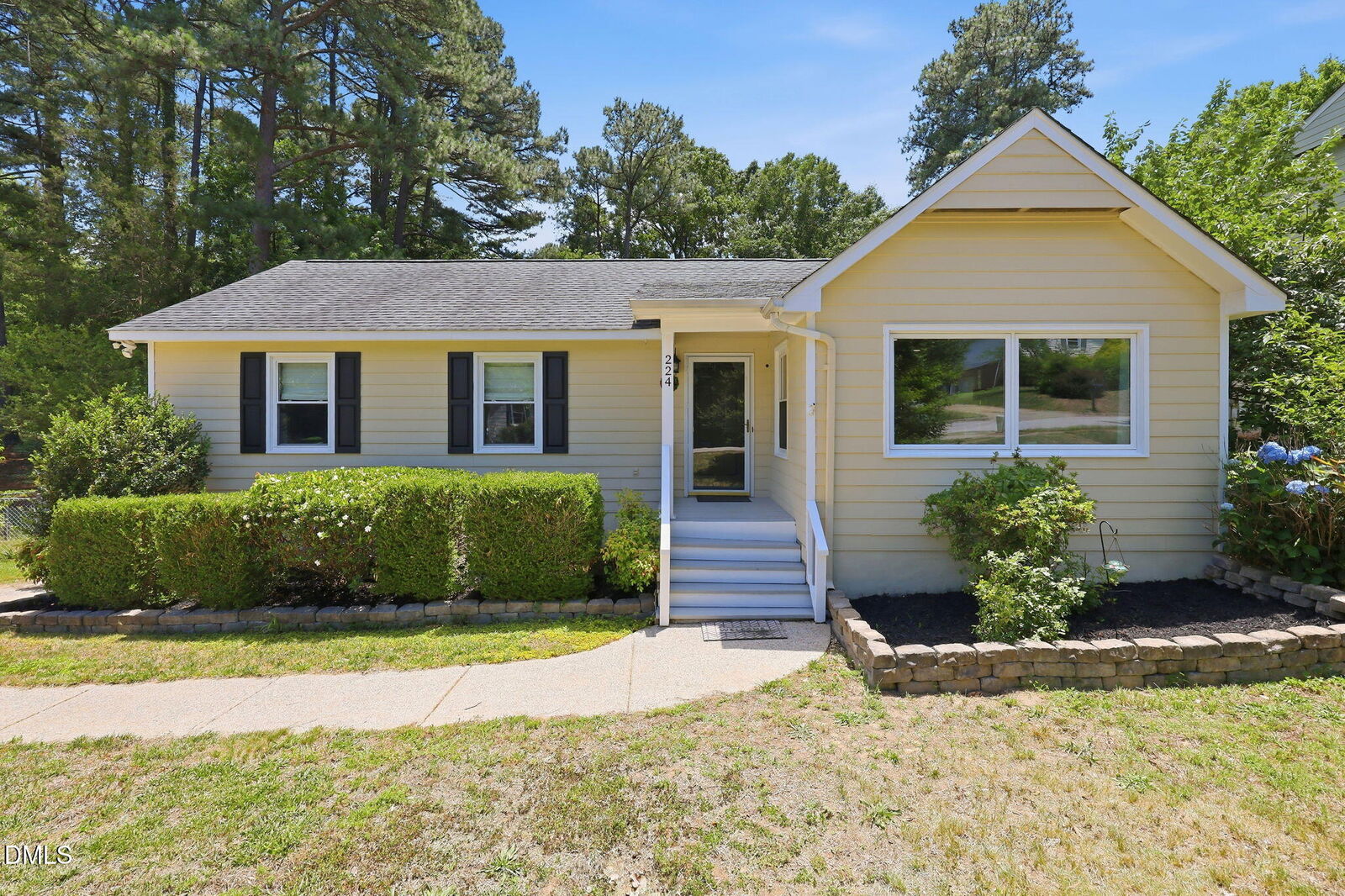 Property Photo:  224 Rosehaven Drive  NC 27609 