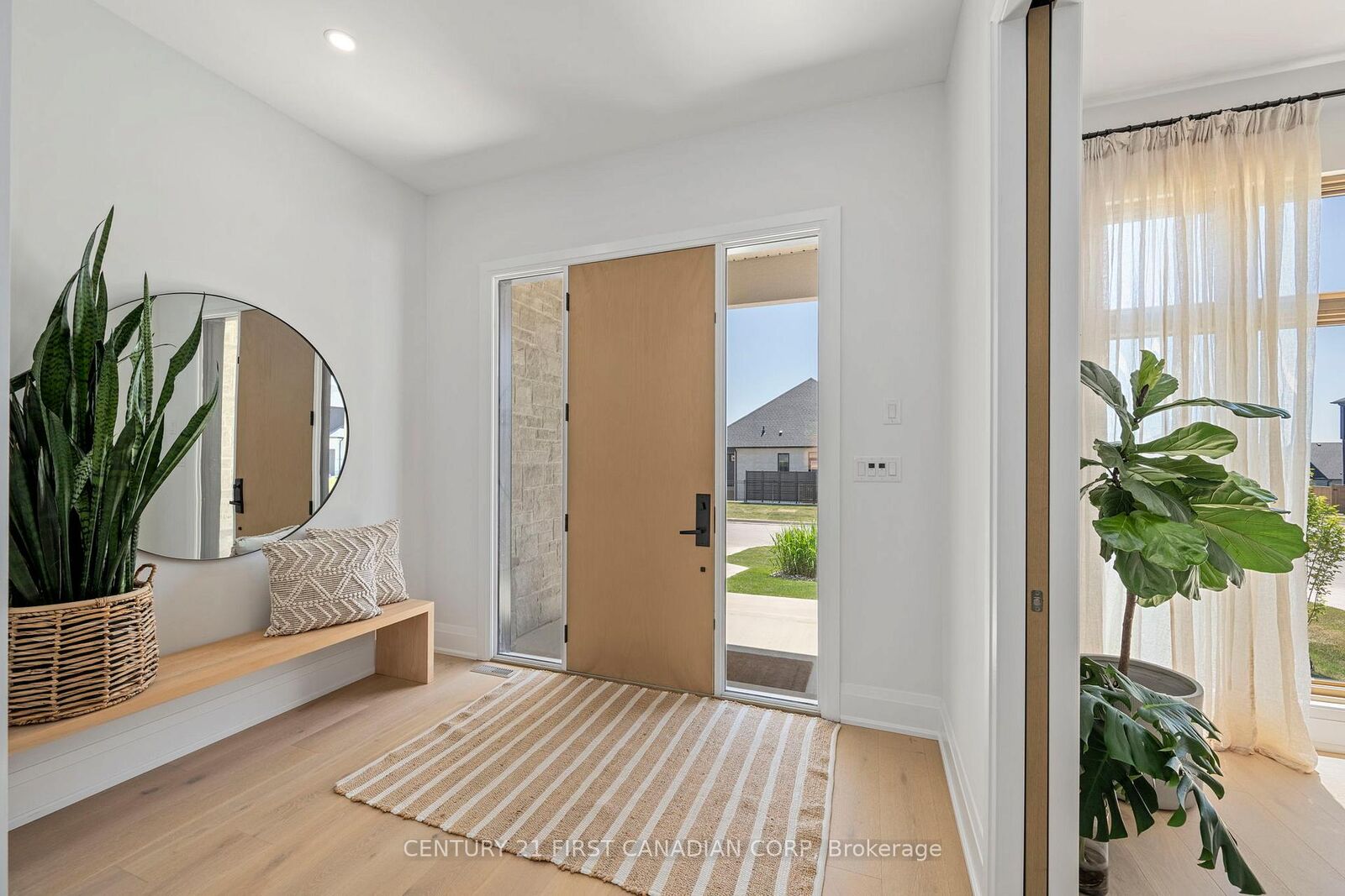 Property Photo:  68 Princeton Terrace  ON N6K 0L5 