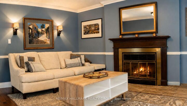Property Photo: 1808 Robinwood Place ON K1C 6L4