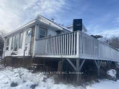 22 Grizzly Street — photo 1