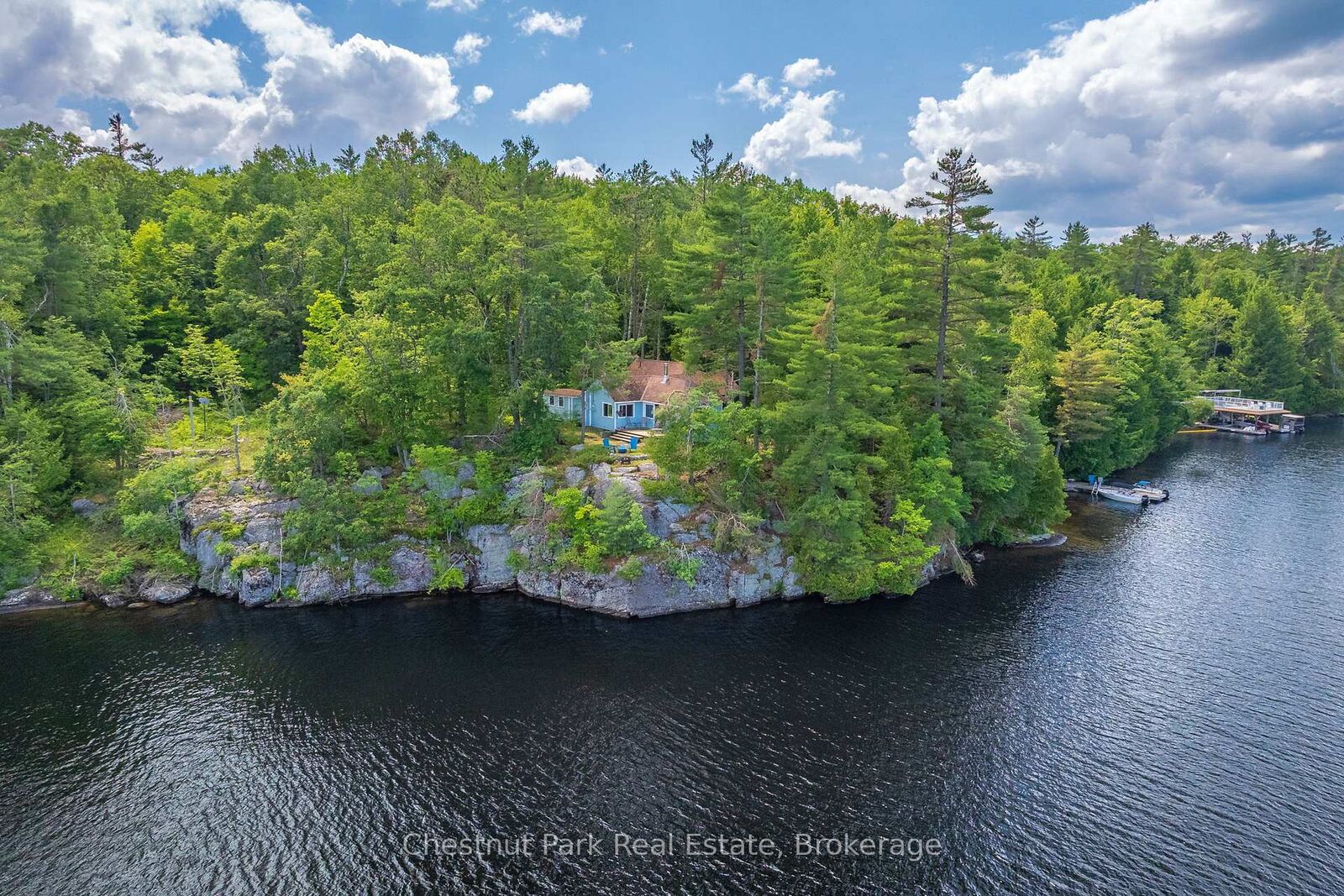 Property Photo: 26 Taylor Island 26lm N/A ON P1P 1R2