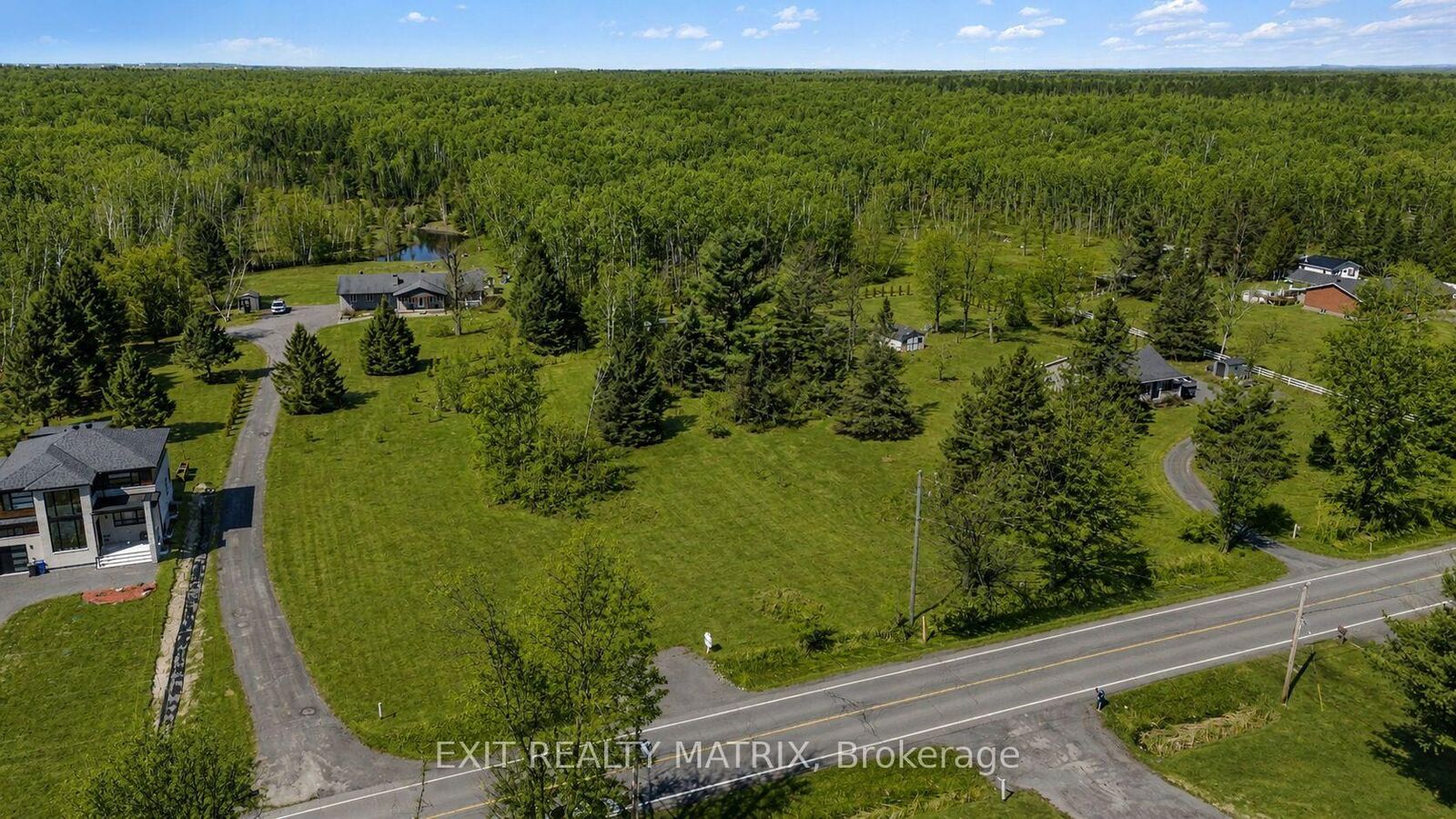 Property Photo:  2080 Bouvier Road  ON K1A 1N0 
