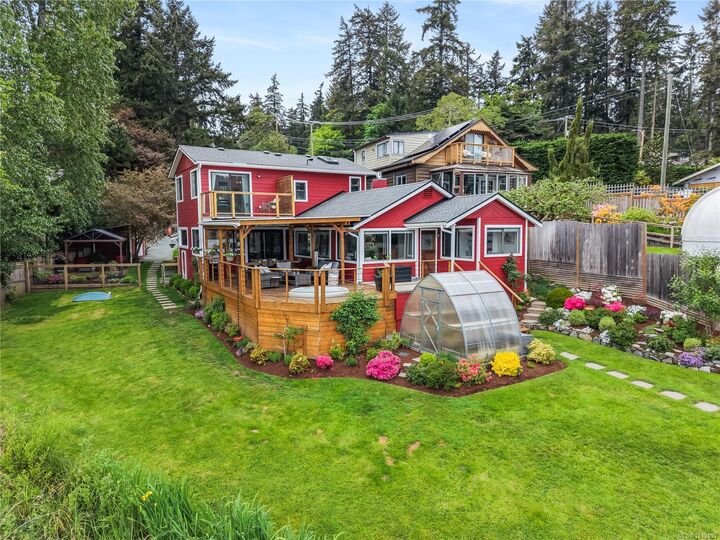 Property Photo: 4921 Prospect Ave BC V9E 1J5