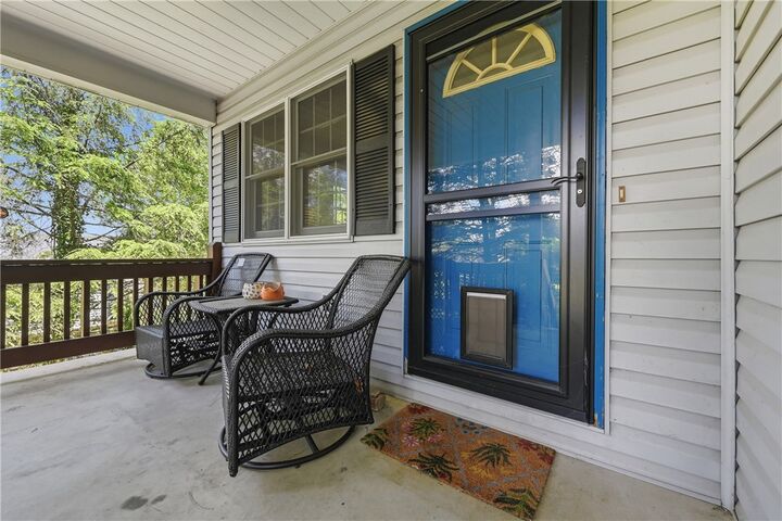 Property Photo: 5339 Colonial Ave PA 16001