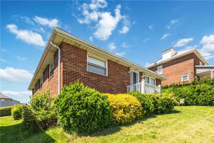 Property Photo:  1040 Mace Street  PA 15601 