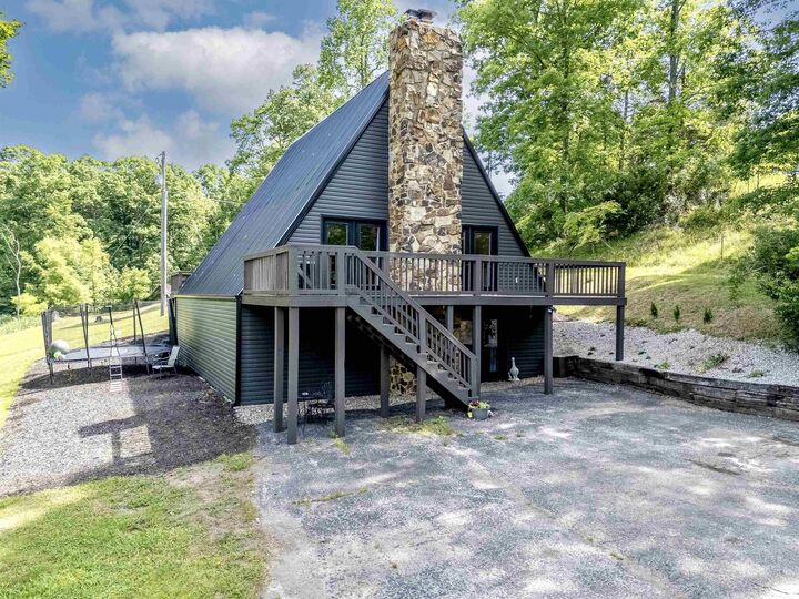 Property Photo:  482 Tomo Road  KY 41164 