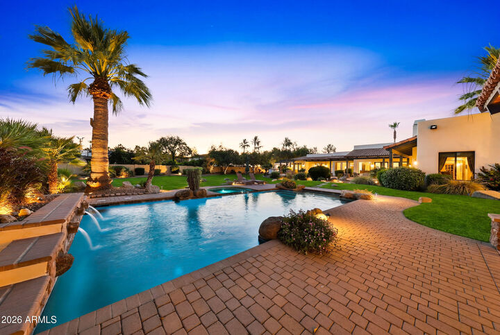 Property Photo: 7035 E Berneil Drive AZ 85253