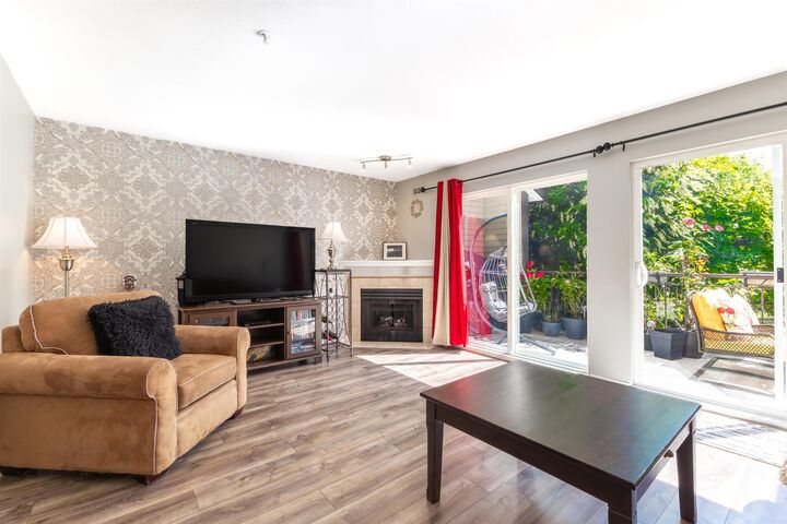 Property Photo: 8814 216 Street 7 BC V1M 2Z9