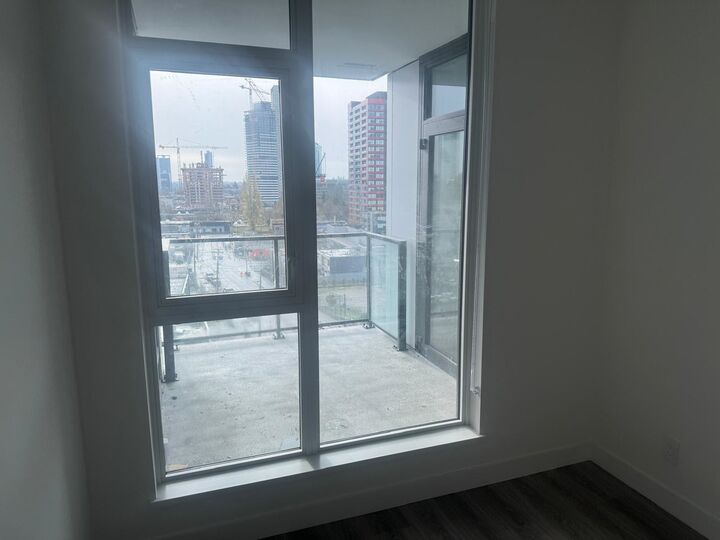 Property Photo: 10750 135A Street 706 BC V3T 0V4