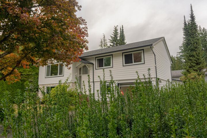 3566 Regent Avenue — photo 1