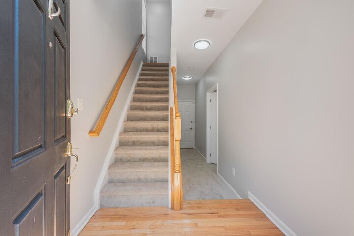 Property Photo:  25165 Femoyer Terrace  VA 20152 