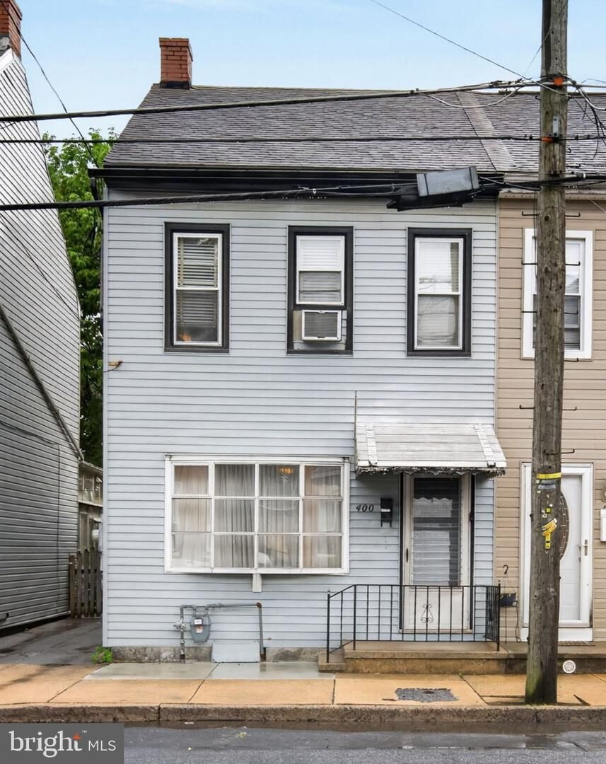 Property Photo: 400 Canal Street PA 17046