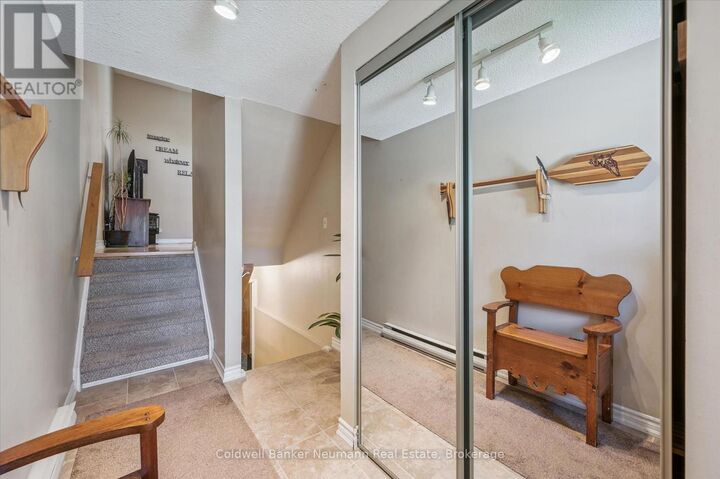 Property Photo:  2 Worton Avenue 2  ON N1H 7C5 