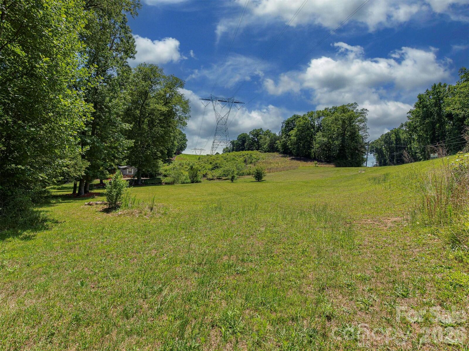 Property Photo: 3901 Hickory Highway NC 28677