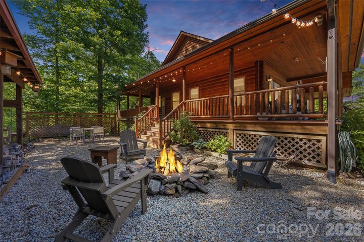 Property Photo: 128 Hummingbird Lane NC 28702