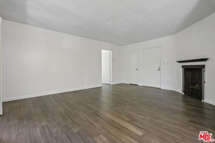 Property Photo:  1012 7th St  CA 90403 