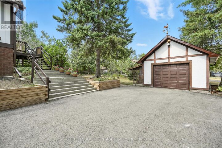Property Photo:  184 Pirates Glen Drive  ON K0M 1A0 