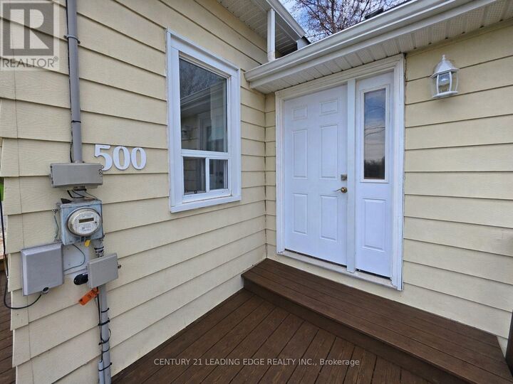 Property Photo:  500 The Queensway South  ON L4P 2E3 