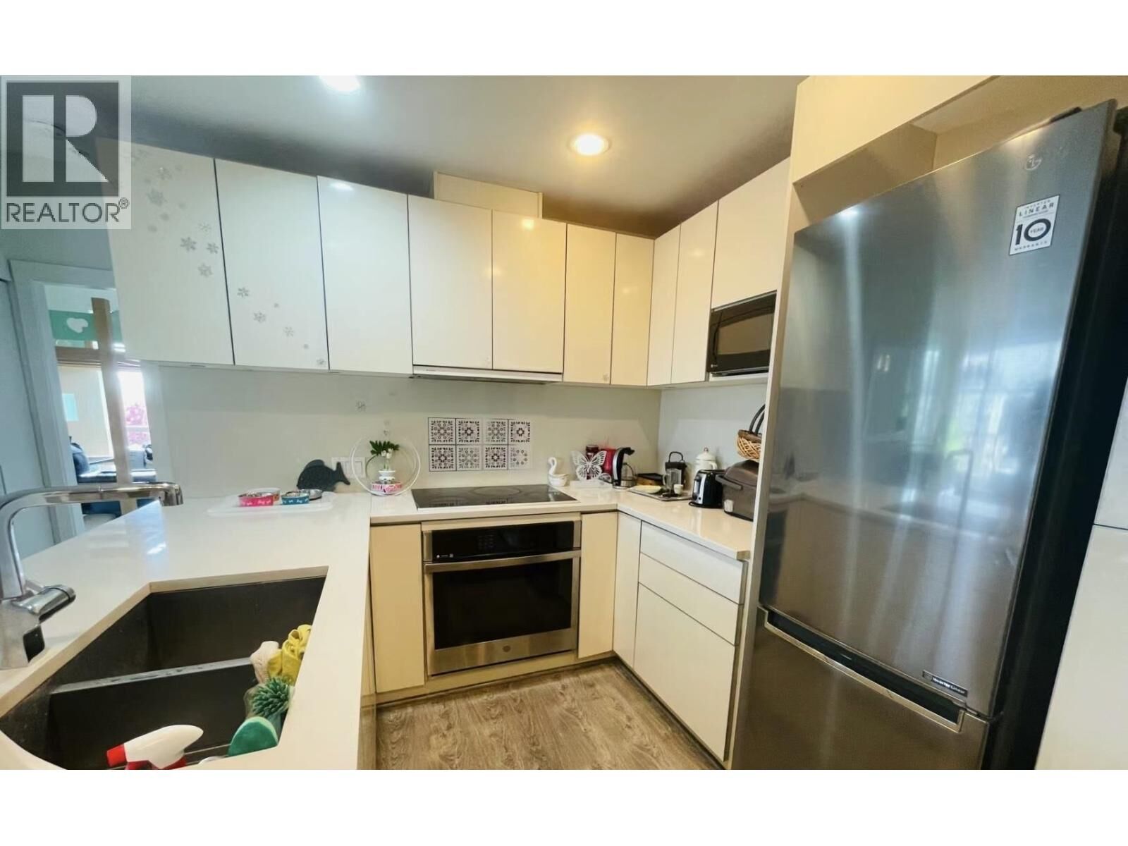 Property Photo:  5983 Gray Avenue  BC V6T 1W5 