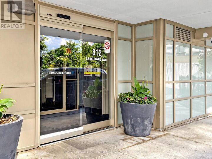 Property Photo:  812 Lansdowne Avenue 728  ON M6H 4K5 