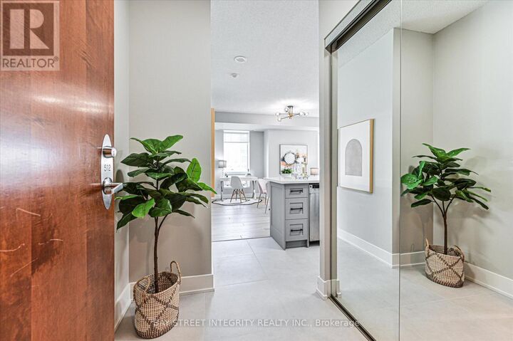Property Photo:  500 Queens Quay West 512W  ON M5V 3K8 
