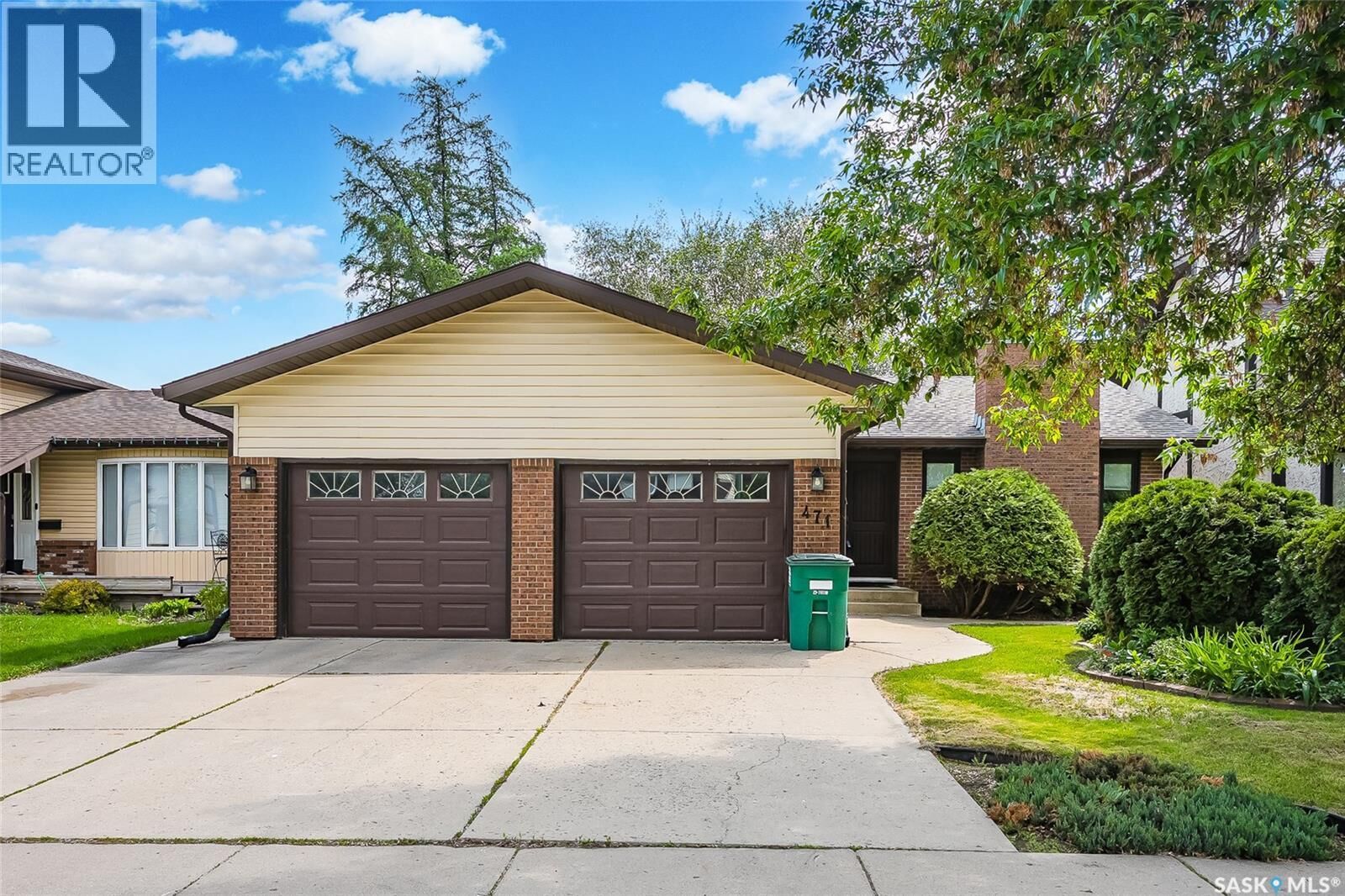 Property Photo:  471 Wakabayashi Crescent  SK S7K 7M6 