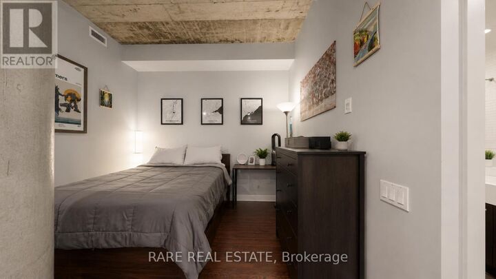 Property Photo:  66 Portland Street 205  ON M5V 2M6 