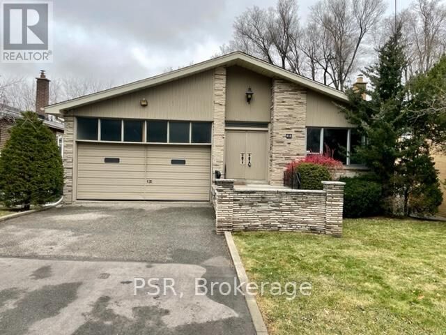 Property Photo:  66 Prue Avenue  ON M6B 1R5 