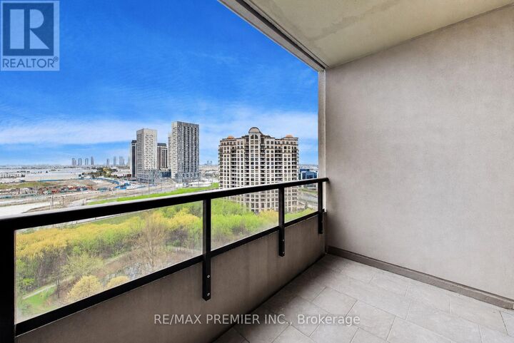 Property Photo:  9245 Jane Street 1106  ON L6A 1H7 
