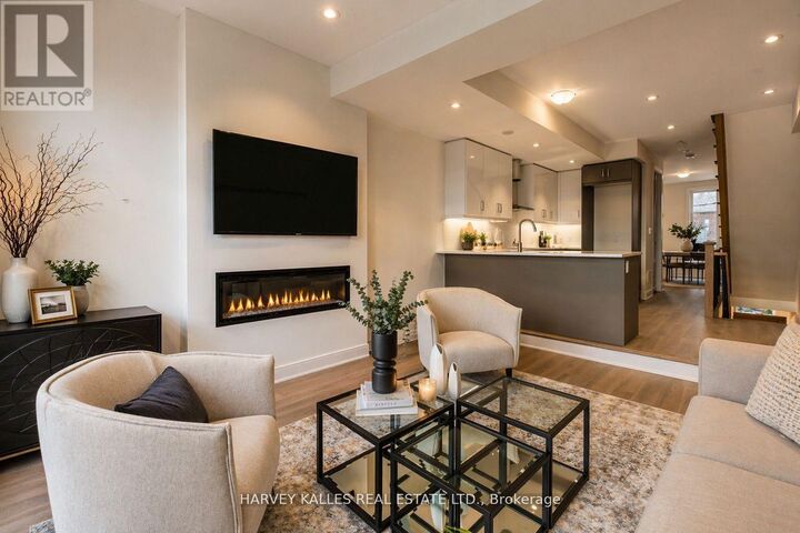 Property Photo:  11 Innes Avenue  ON M6E 0B2 