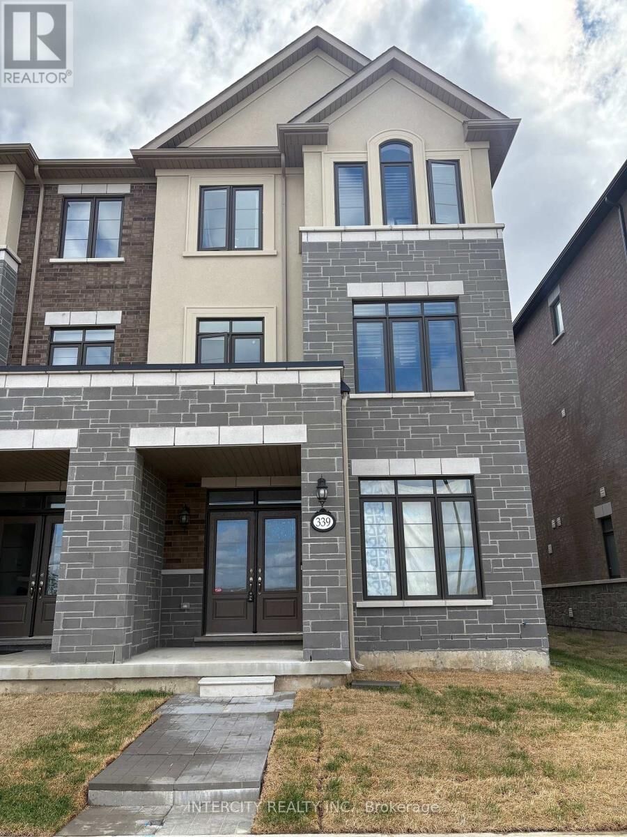 Property Photo:  339 Inspire Boulevard  ON L6R 4E6 