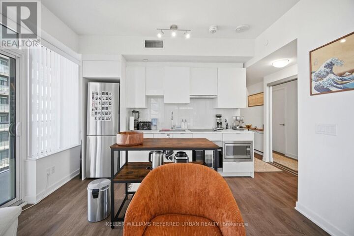 Property Photo: 195 Redpath Avenue 1803 ON M4P 0E4