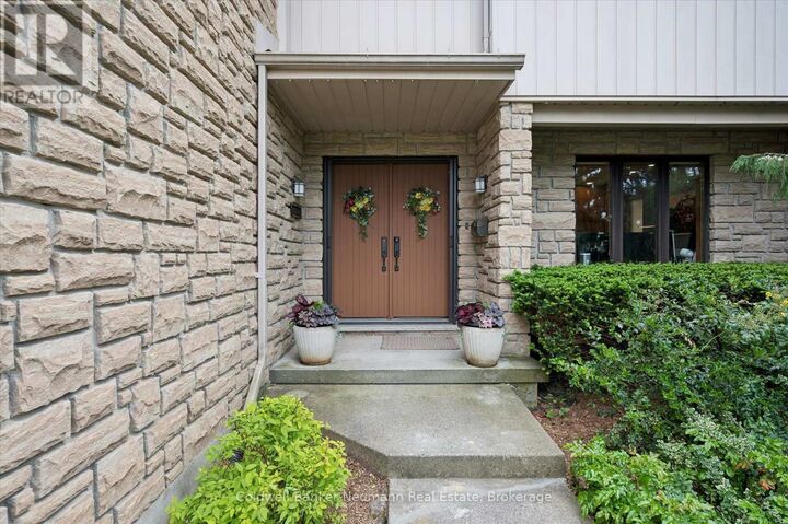 Property Photo: 69 Woodland Glen Drive ON N1G 3S3