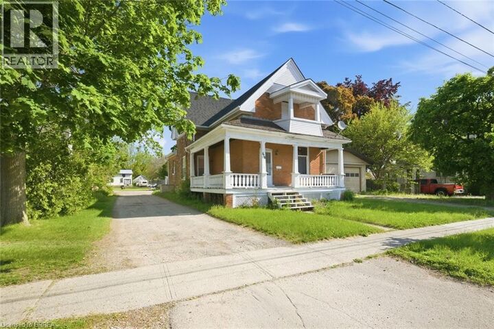 Property Photo:  816 Colborne Street East  ON N3S 3S4 