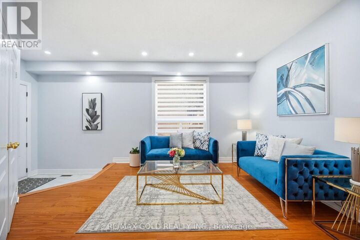 Property Photo:  10 Inwood Place  ON L6R 1T2 
