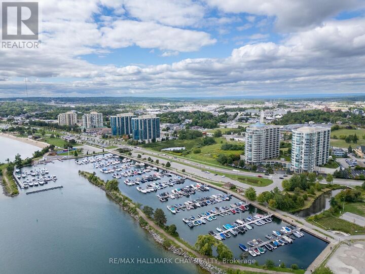Property Photo:  2 Toronto Street 310  ON L4N 9R2 