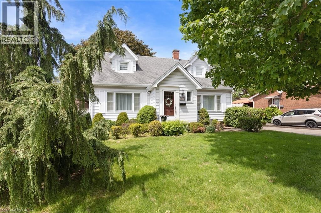 Property Photo:  119 Church Street East  ON N4B 1T6 