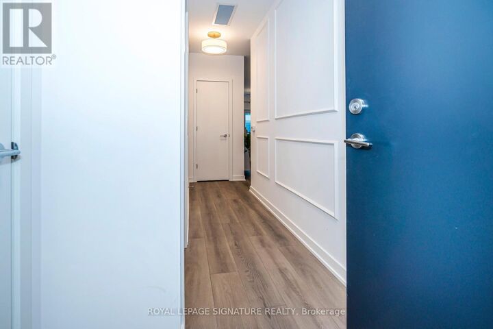 Property Photo:  7439 Kingston Road 815  ON M1B 0G1 