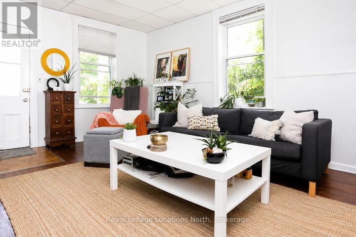 Property Photo:  85 Fourth Street West  ON L9Y 1R5 