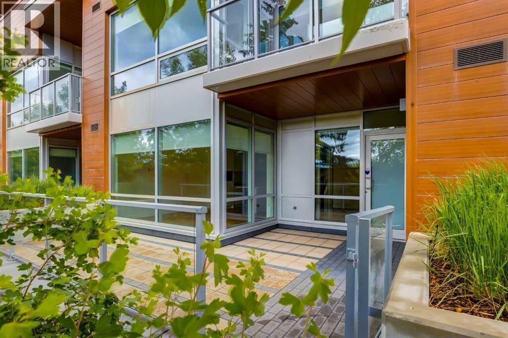 Property Photo:  8505 Broadcast Avenue Southwest  AB T3H 6B6 