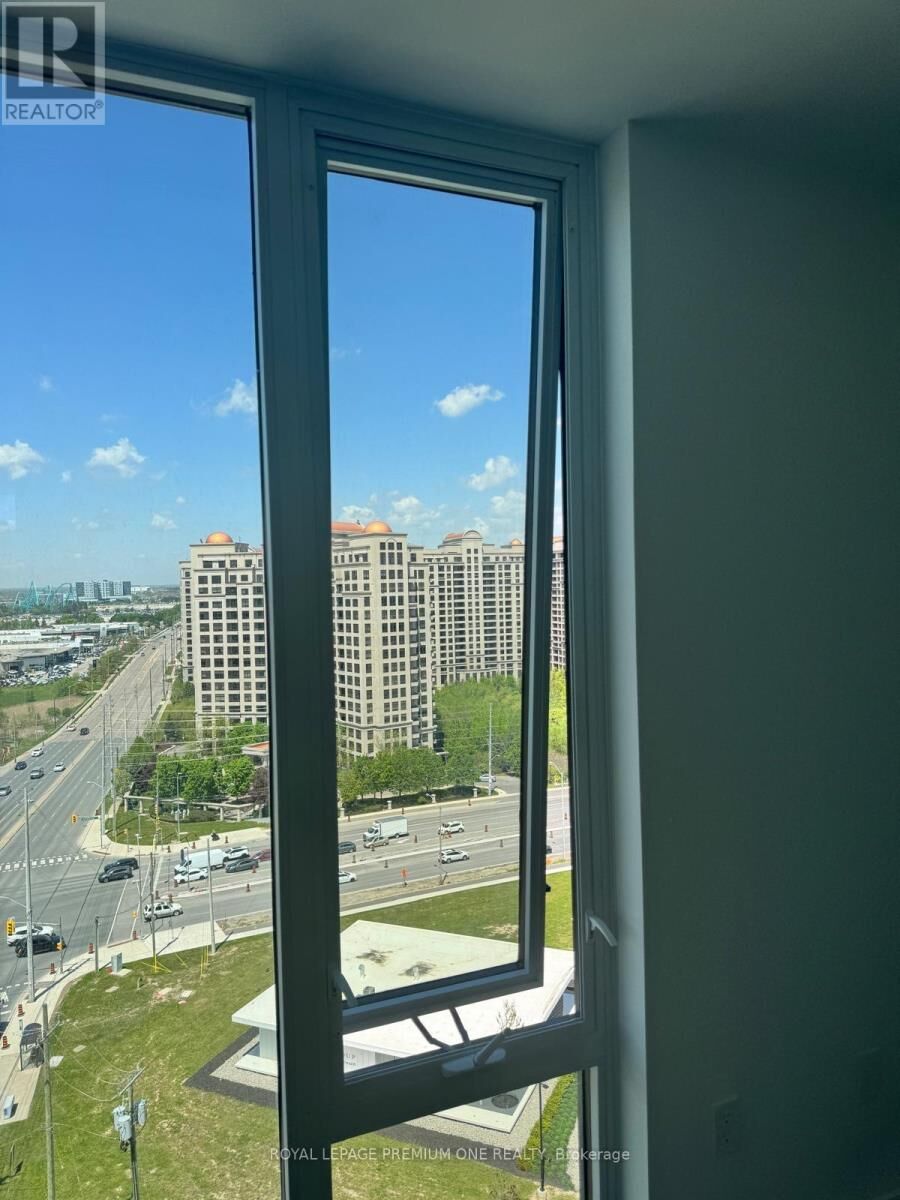 Property Photo:  498 Caldari Road 1325  ON L4K 0R6 