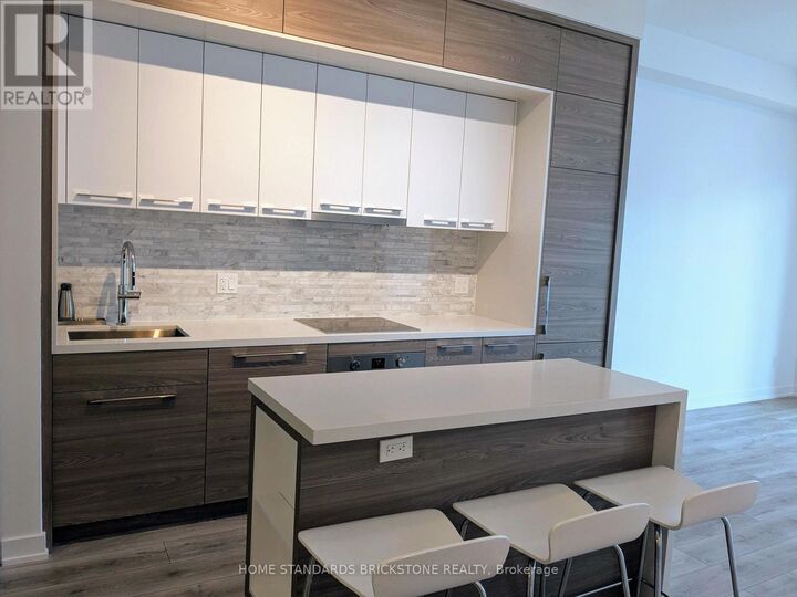 Property Photo:  29 Green Trail Court 712  ON M2K 0J9 