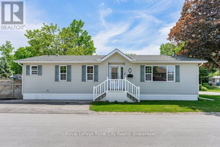Property Photo:  1 Pine Lane  ON N0B 2J0 