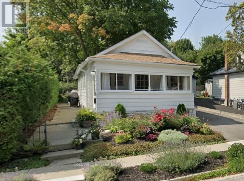 Property Photo: 14 Laurine Avenue ON N1E 4M9